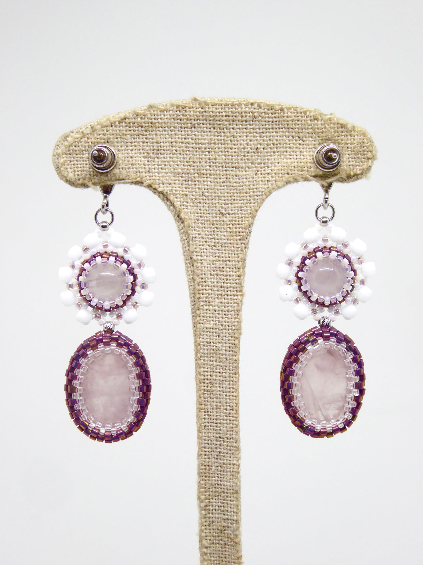 Verso boucles d'oreilles Séoul - Tiss'Mé - sertissage pierre naturelle Quartz rose - perles Miyuki