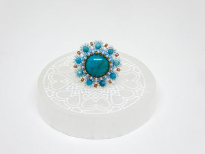 Détails bague Lhasa - pierre naturelle Turquoise - tissage perles Miyuki - artisanat d'art