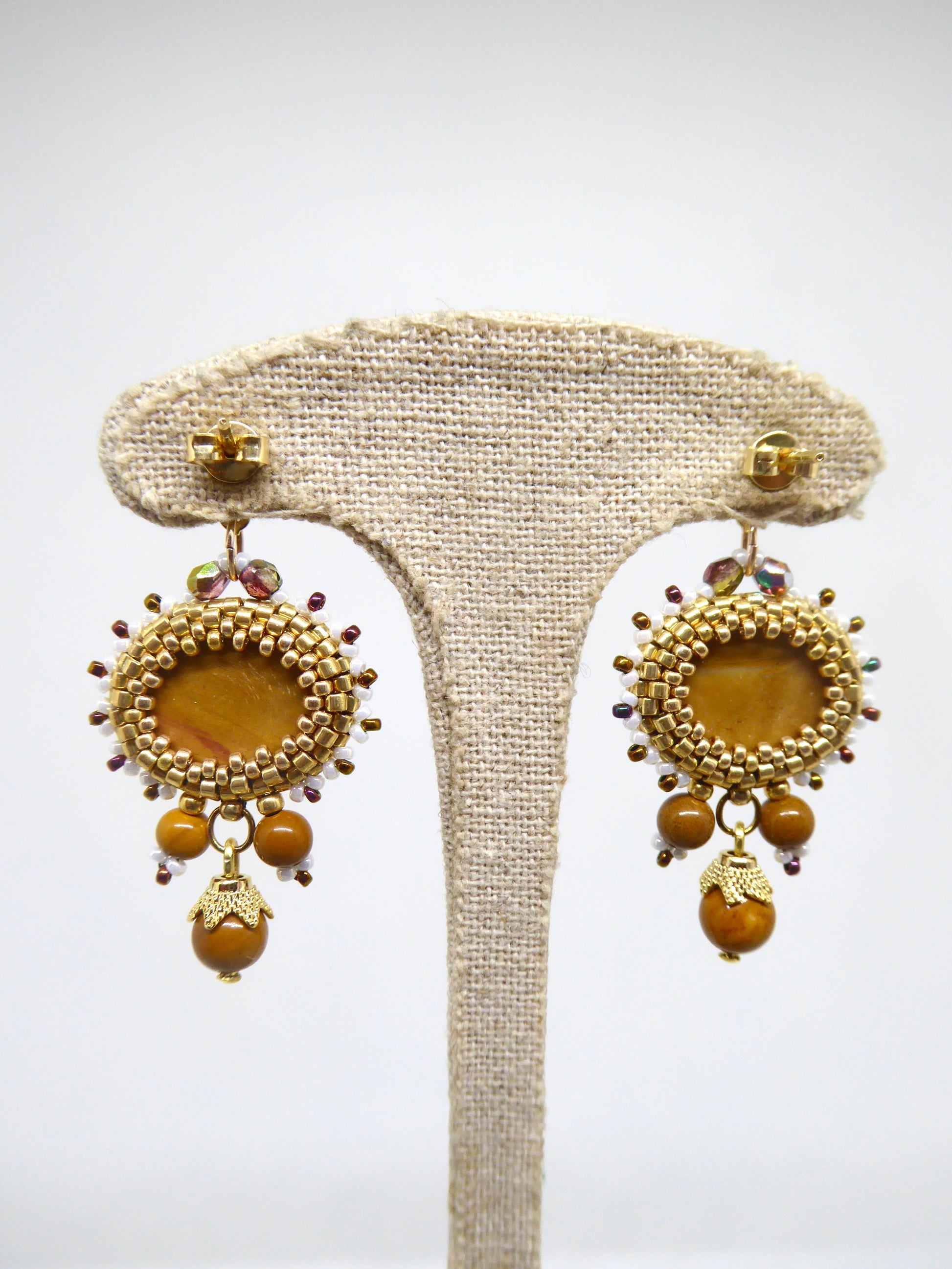 Verso boucles d'oreilles Meusnes - Tiss'Mé - sertissage minéral naturel Silex Jaspé jaune - perles Miyuki