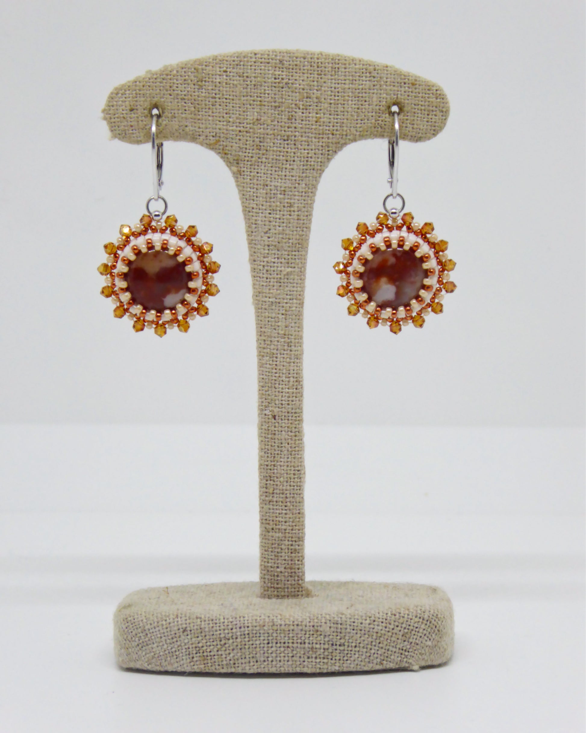 Boucles d’oreilles Meusnes - Tiss’Mé - pierre naturelle Silex Jaspe rouge - tissage perles Miyuki - argent 925/1000 