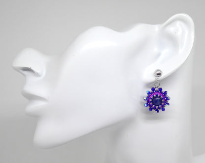 Boucles d'oreilles Saturne - pierre portée Sodalite - Bijoux artisanaux Tiss'Mé
