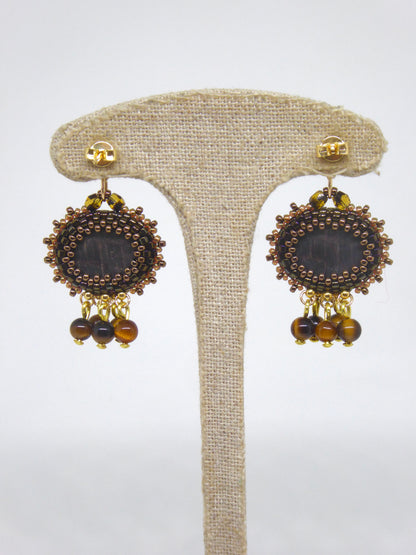 Verso boucles d'oreilles Chateauroux - Tiss'Mé - sertissage minéral naturel bois fossilisé - perles Miyuki