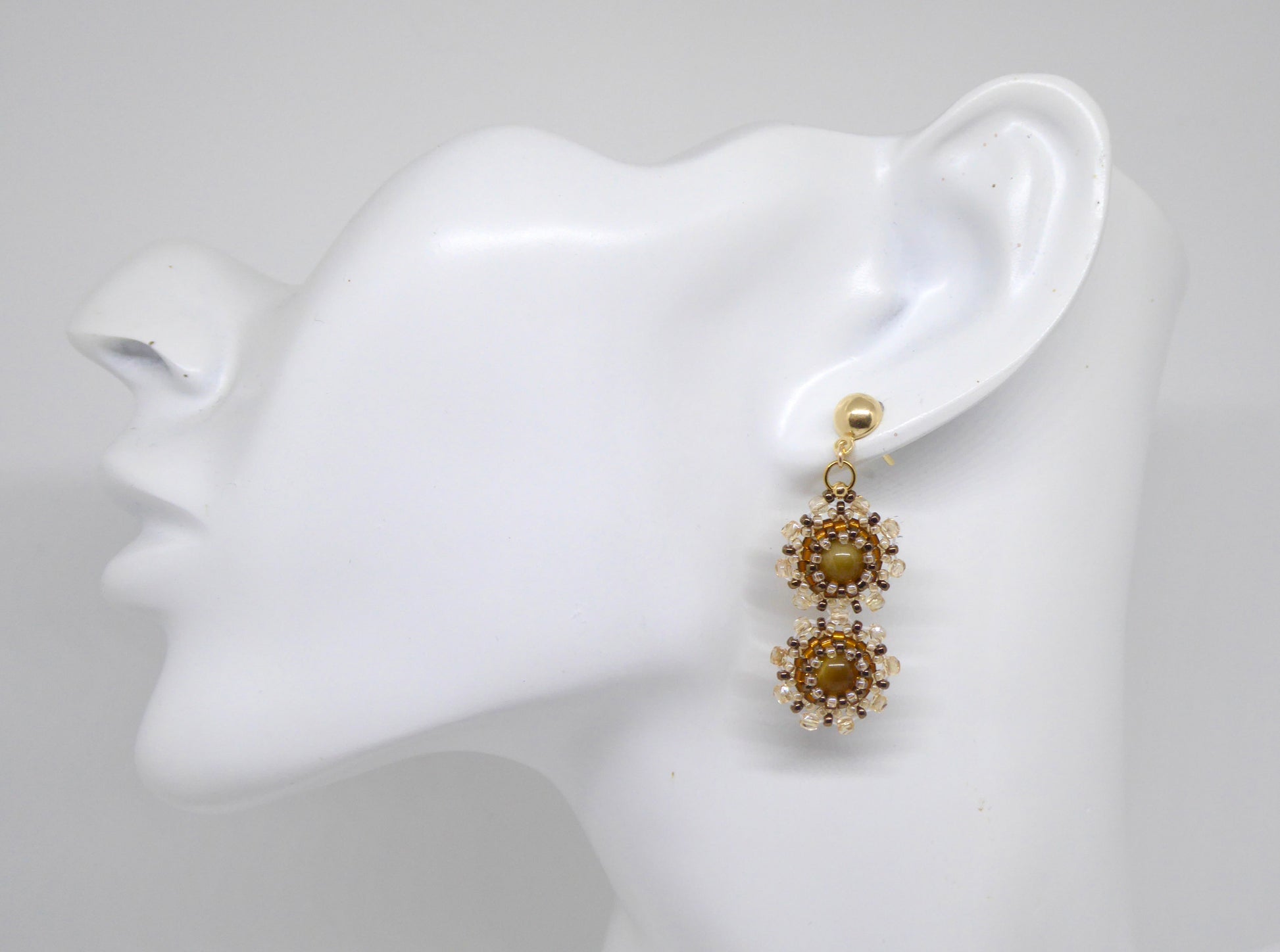 Boucles d'oreilles Gemini - pierre naturelle portée Oeil de tigre - Bijoux artisanaux Tiss'Mé