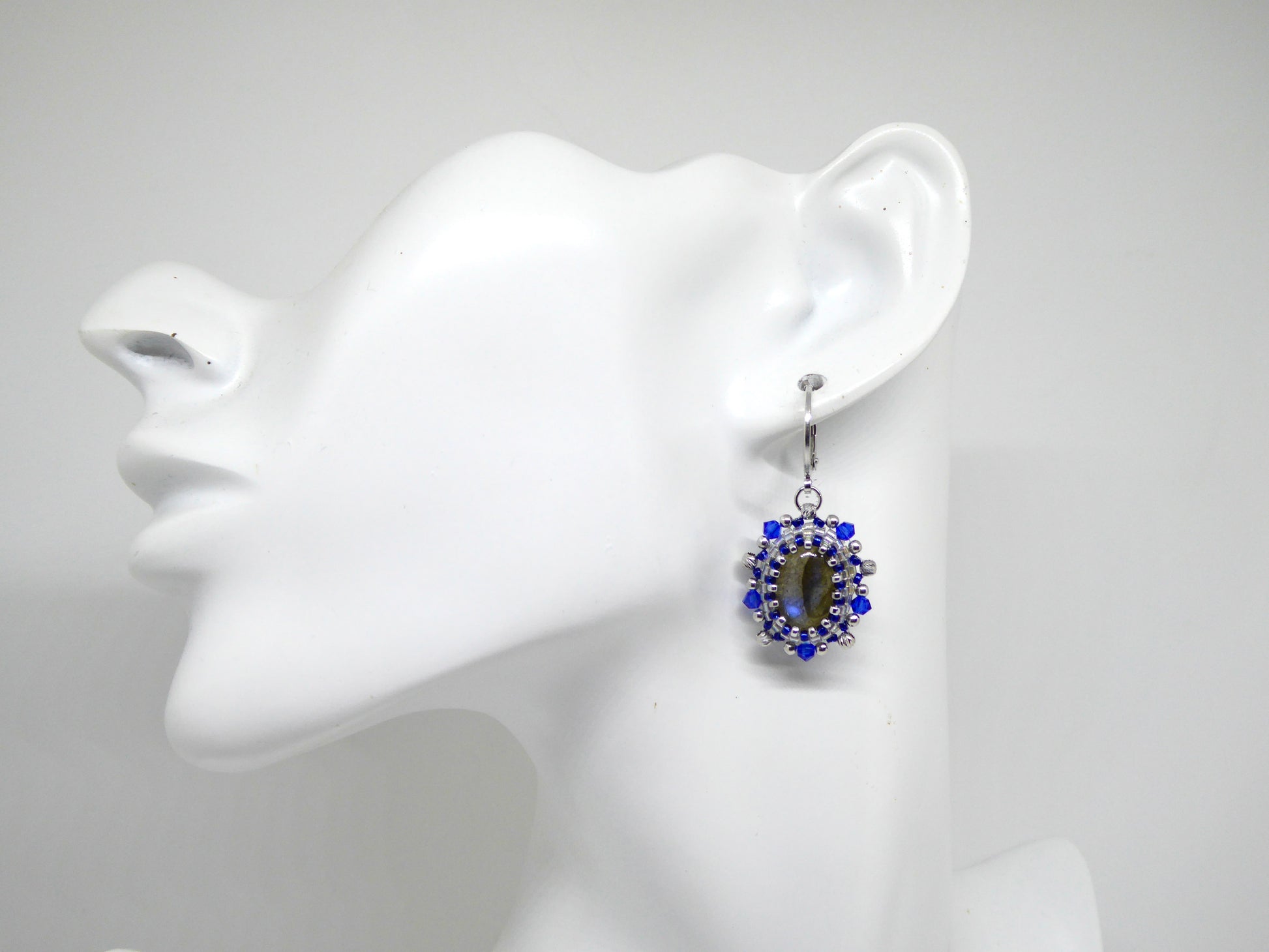 Boucles d'oreilles Sofia - pierre portée Labradorite - Bijoux artisanaux Tiss'Mé