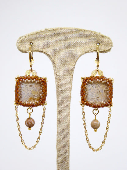Verso boucles d'oreilles Sumatra - Tiss'Mé - sertissage minéral naturel Corail fossile - perles Miyuki