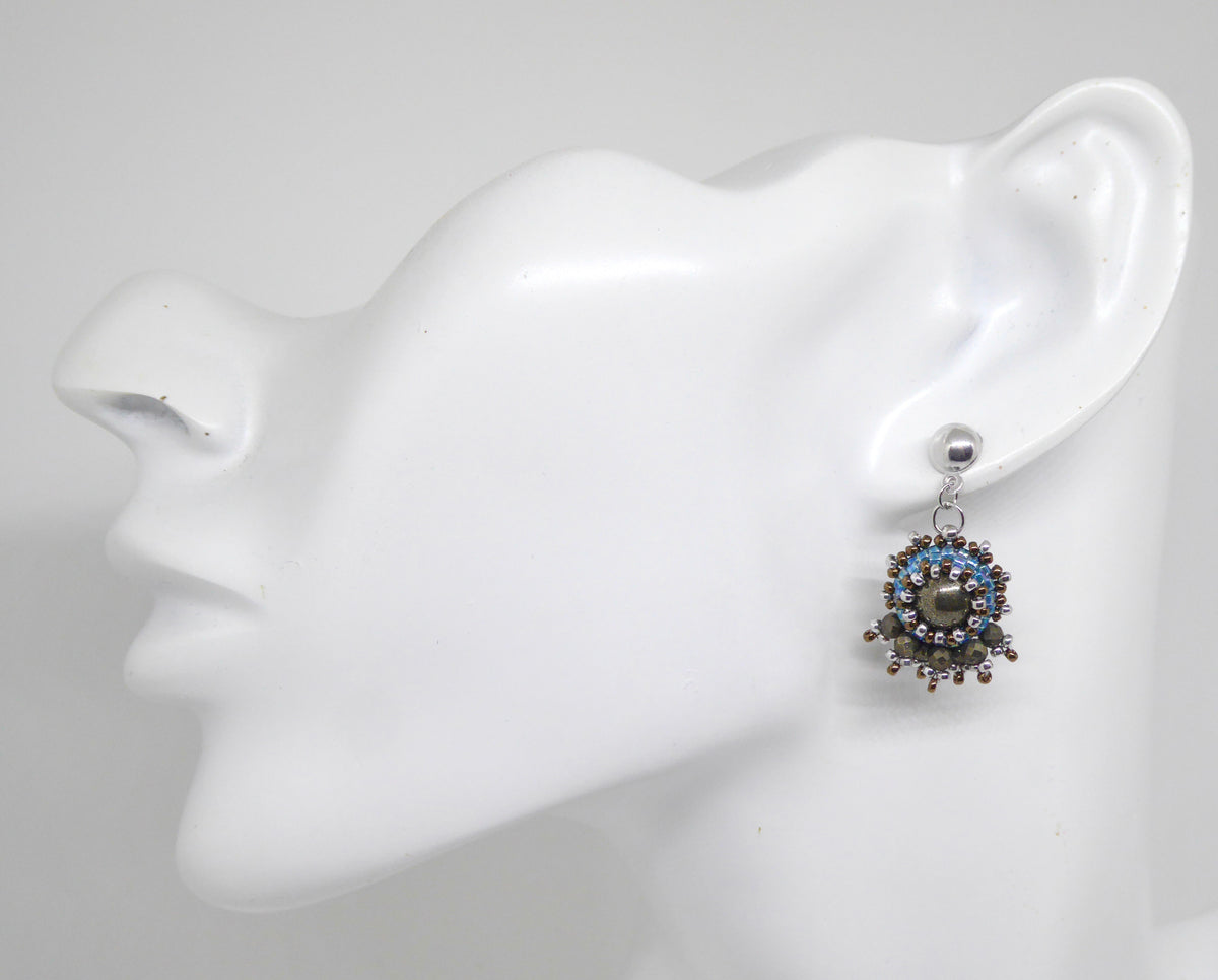 Boucles d'oreilles Lune - pierre portée Pyrite - Bijoux artisanaux Tiss'Mé