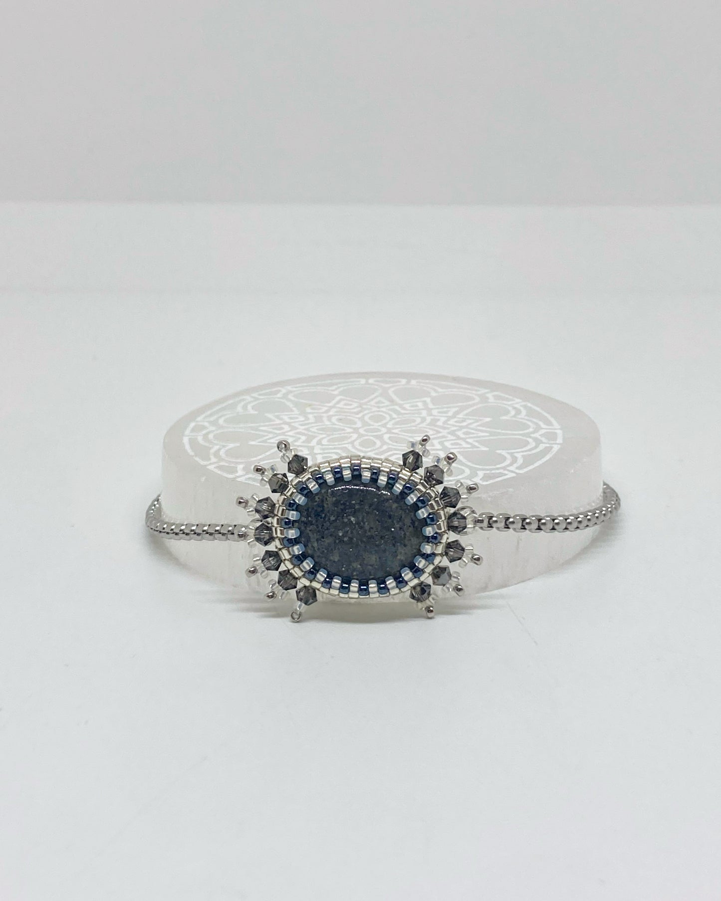 Bracelet Bangalore Tiss’Mé - pierre naturelle Quartz à graphite - tissage perles Miyuki - artisanat d'art