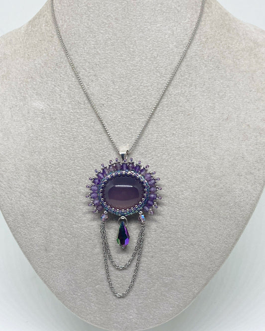 COLLIER BORNEO