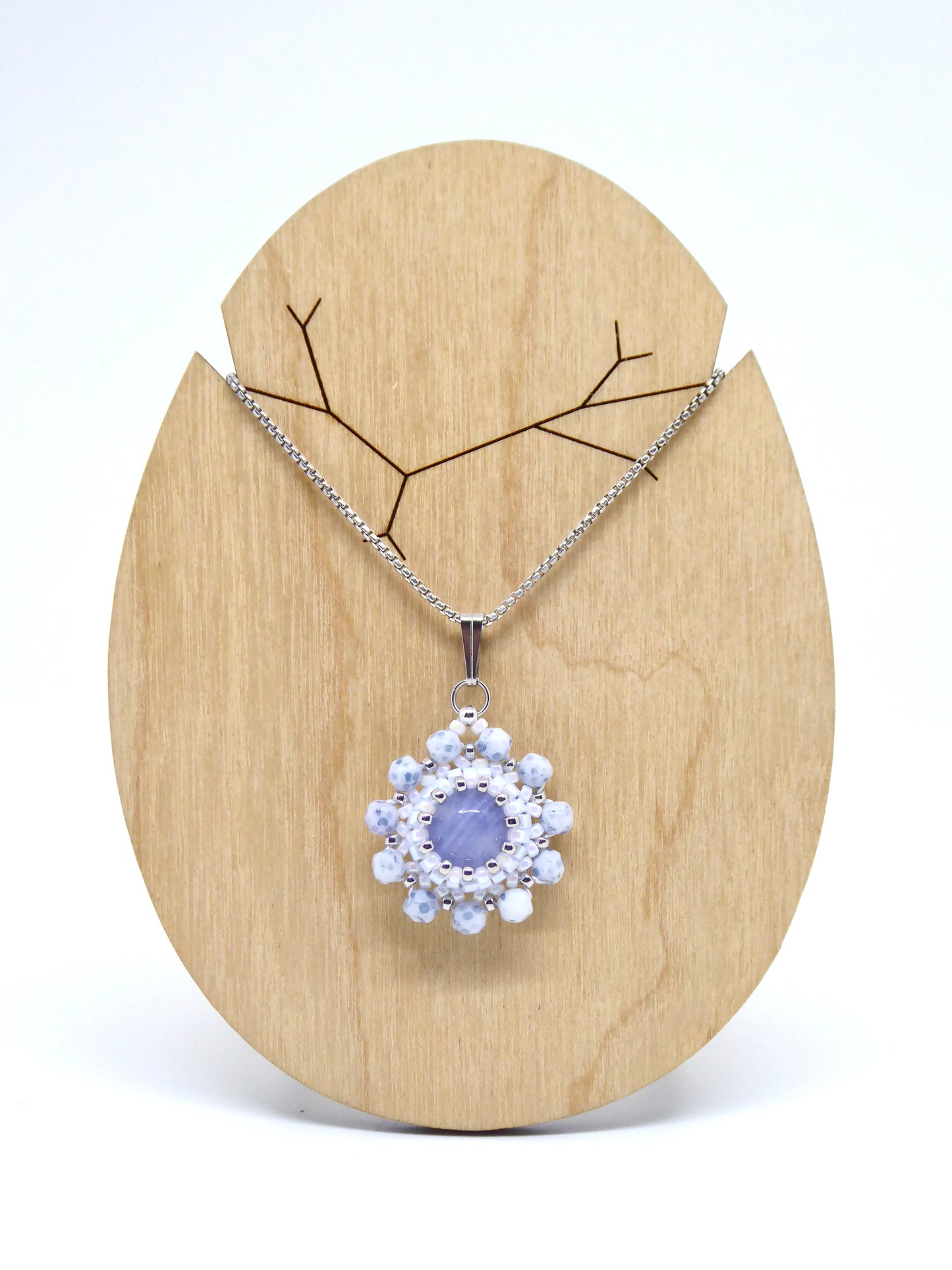Charms - Tiss’Mé - pierre naturelle Calcédoine bleue - tissage perles Miyuki - acier inoxydable