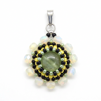 Charms/pendentif pierre naturelle Prehnite - Tiss'Mé bijoux - artisanat paris - sertissage perles Miyuki - fait main