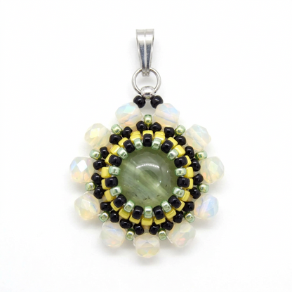 Charms/pendentif pierre naturelle Prehnite - Tiss'Mé bijoux - artisanat paris - sertissage perles Miyuki - fait main