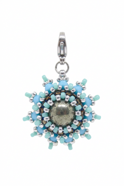 Charm/pendentif pierre naturelle Pyrite - Tiss'Mé bijoux - artisanat parisien - fait main sertissage perles Miyuki