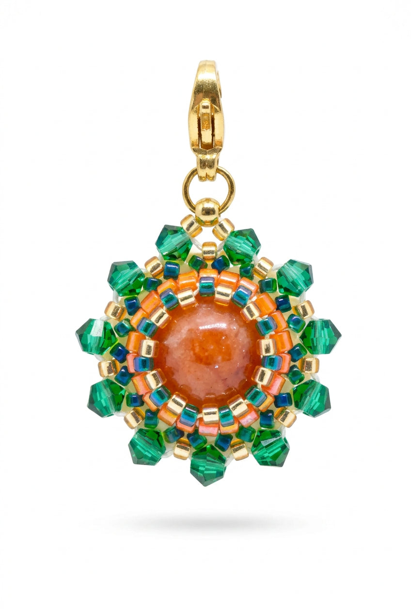 Charm/pendentif pierre naturelle Calcite orange - fait main - artisanat paris -Tiss'mé bijoux - sertissage perles Miyuki