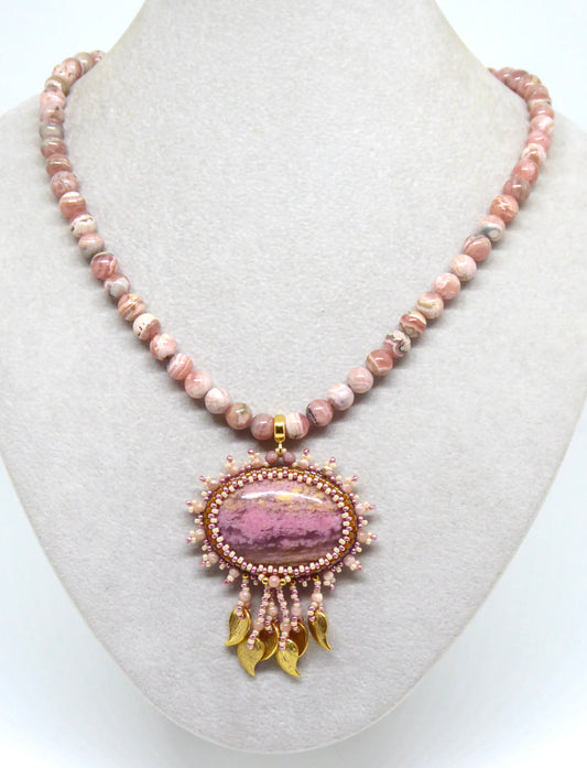 Collier Florence Tiss’Mé - pierres naturelles Rhodonite et Rhodochrosite - tissage perles Miyuki - artisanat d'art