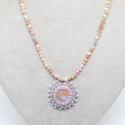 Collier Pachuca Tiss’Mé - pierres naturelles Agate "coton" et Opale rose - argent 925/1000 - tissage perles Miyuki - artisanat d'art
